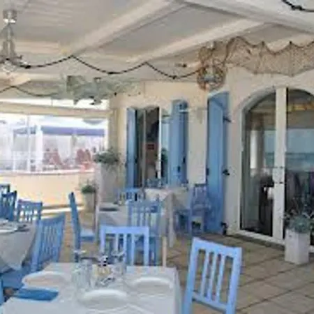 Casa Elena Sul Mare A Torre Di Palme Dom wakacyjny *